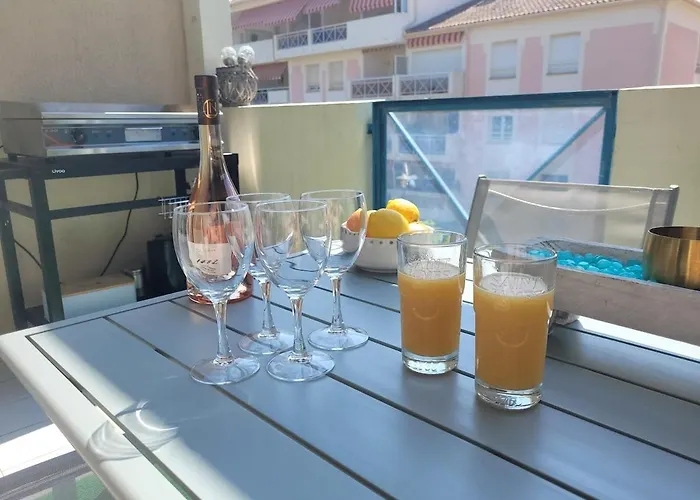 T1 Climatise Avec Terrasse & Acces Piscine Апартаменти *